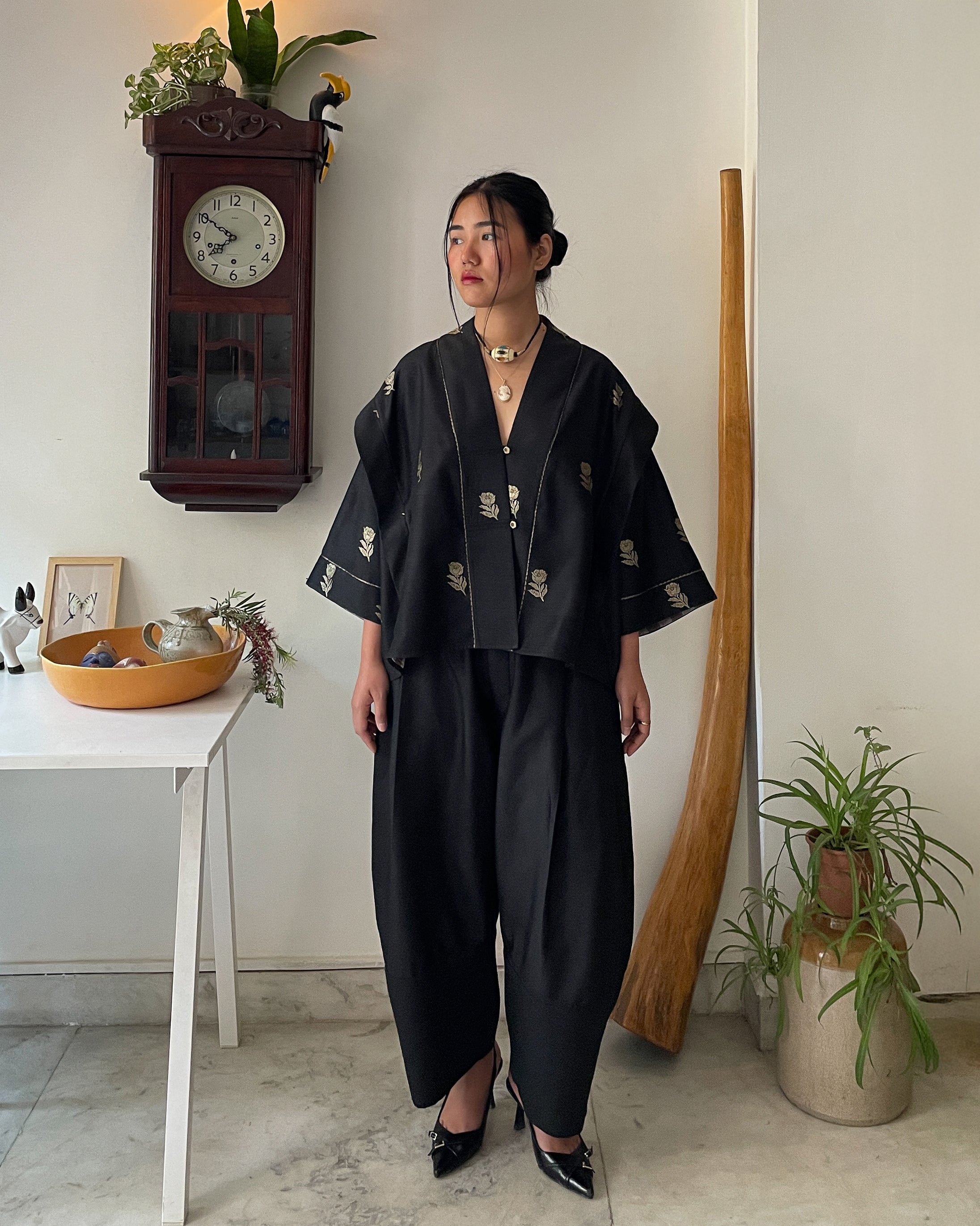 Gul Shacket — Black | Handwoven Muga Silk