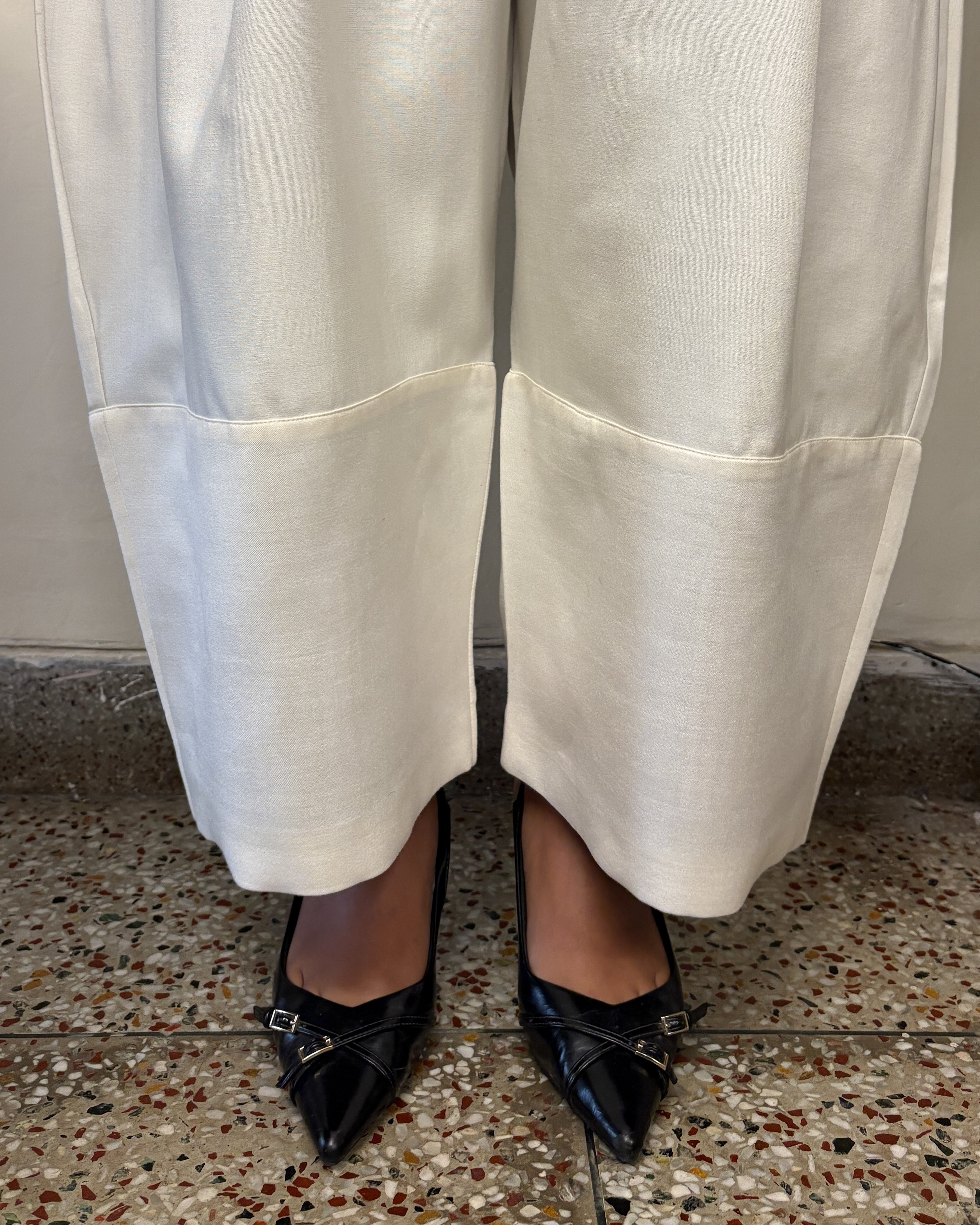 Barrel pants - handloom cotton silk (white)