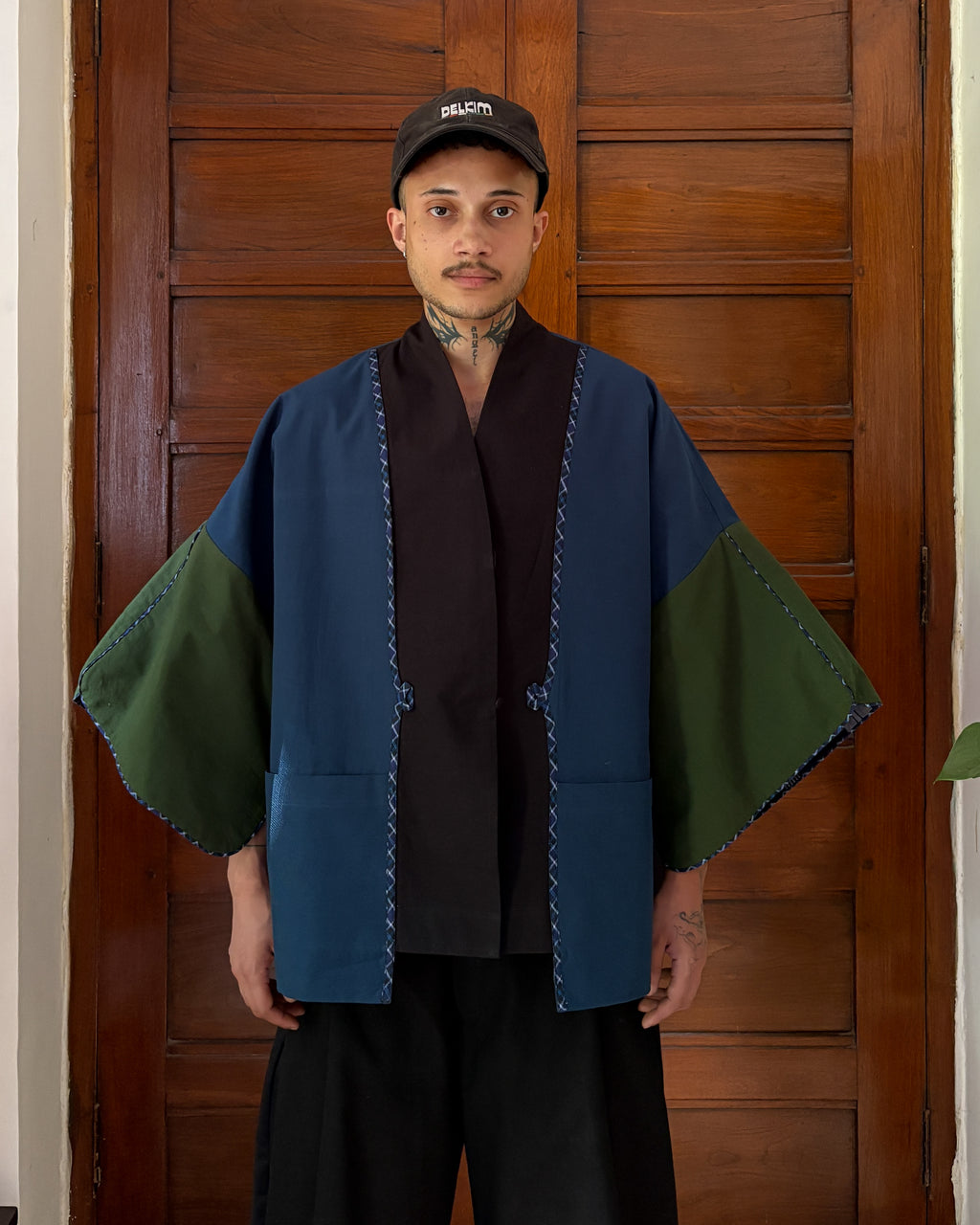 Betsu shacket - green