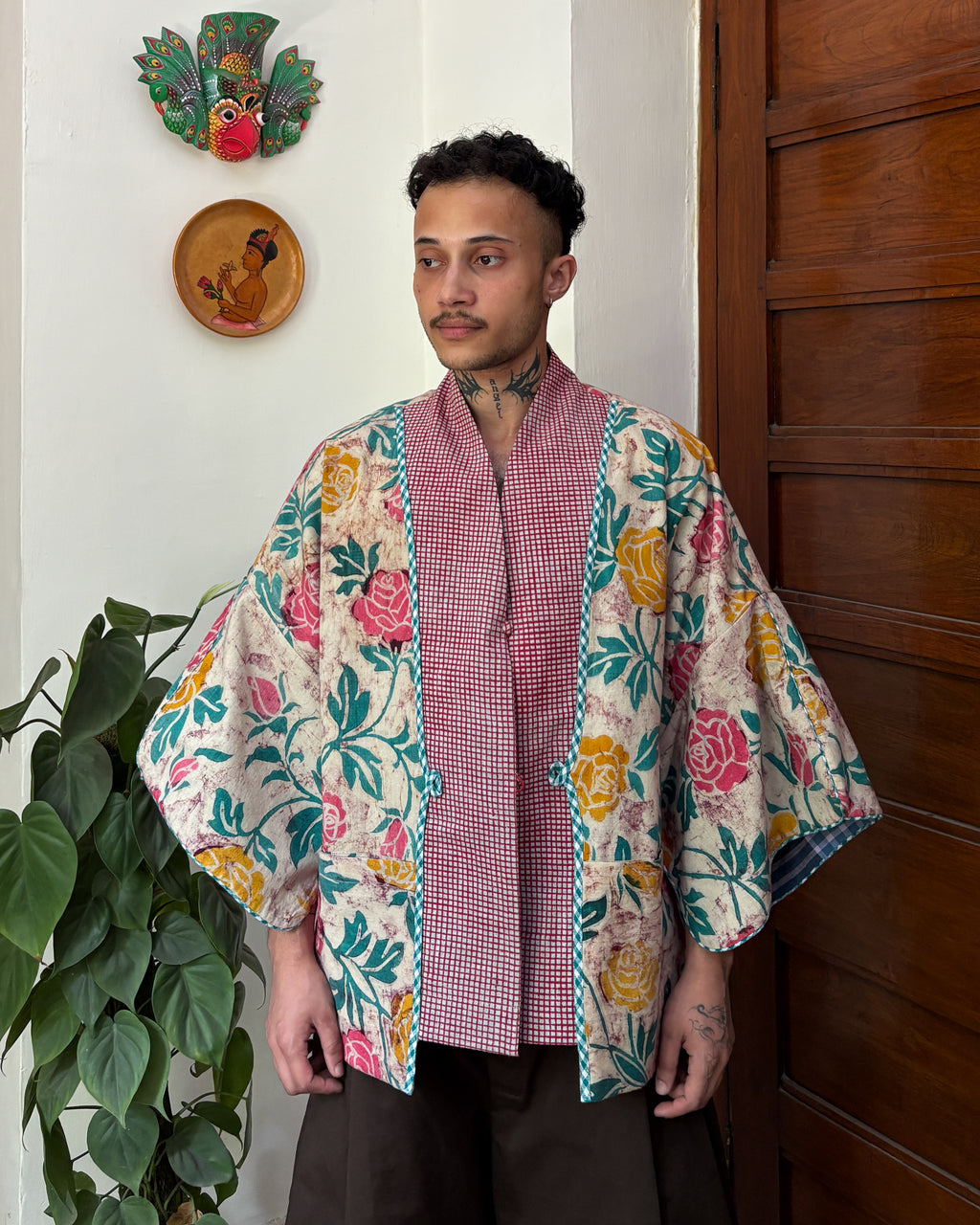 Betsu shacket - roses