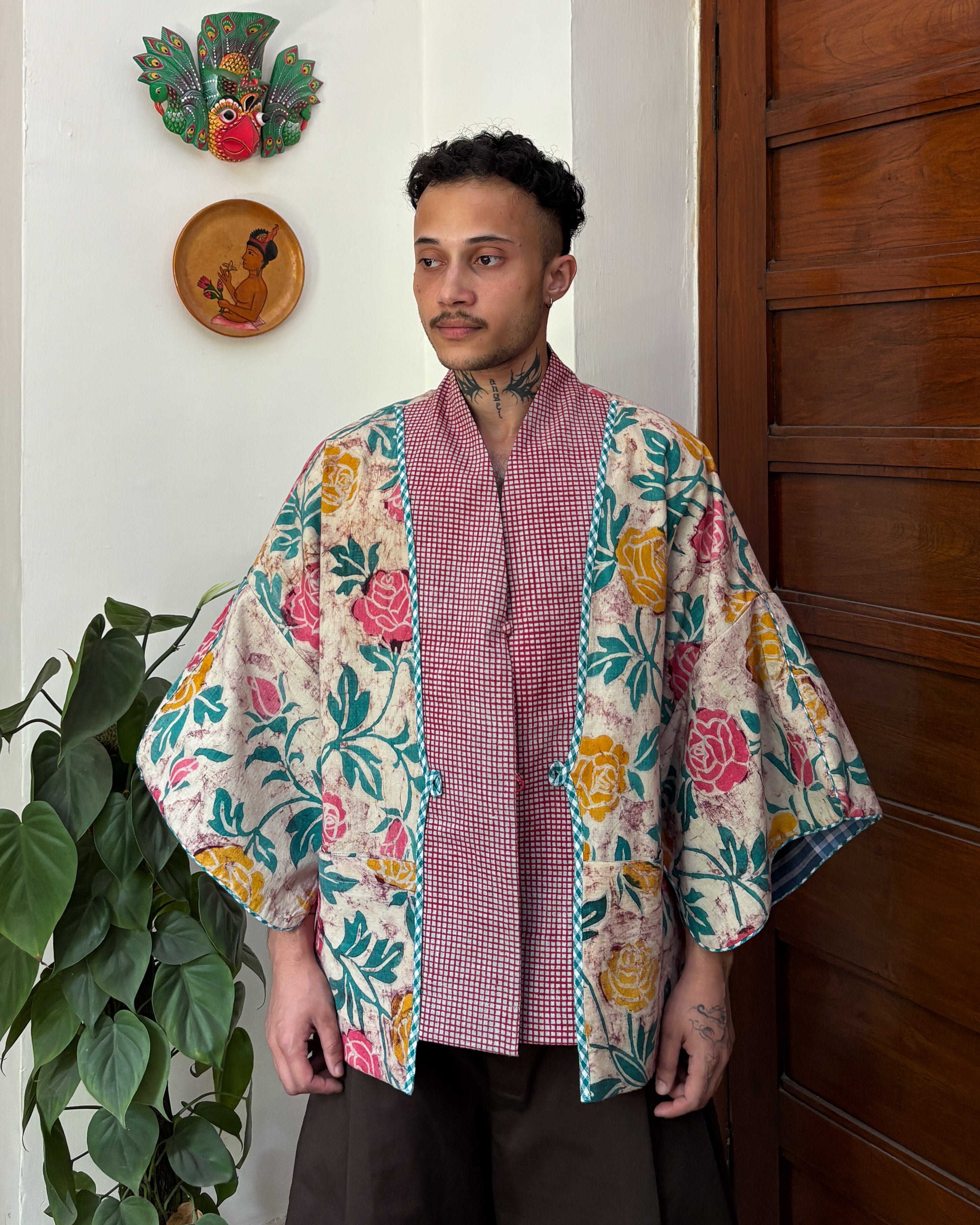 Betsu shacket - roses